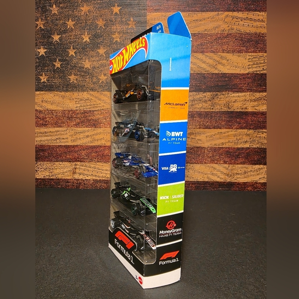 Hot Wheels Formula 1 Collectible Race Car SET - Picture 5 of 6